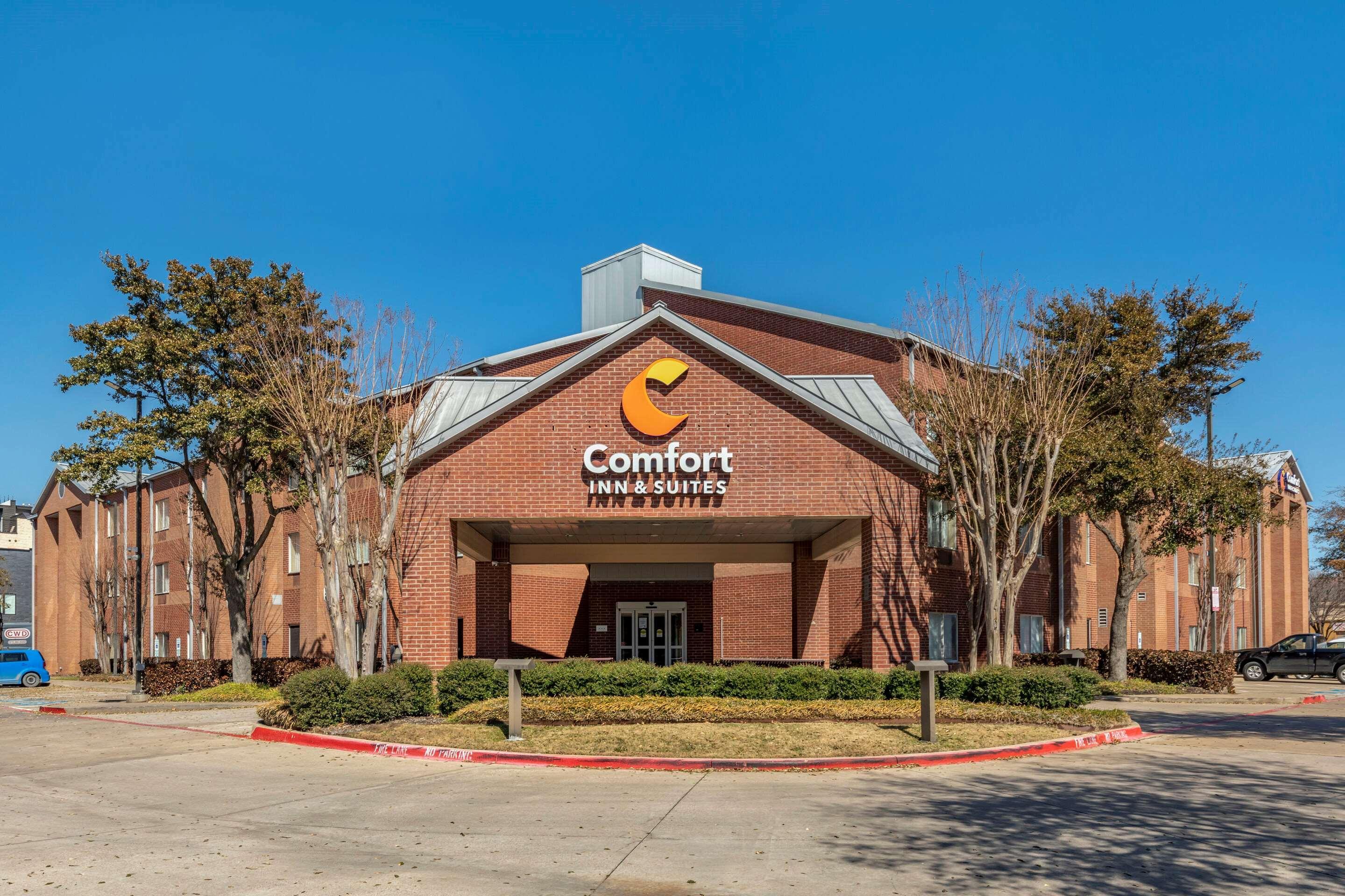 Comfort Inn & Suites North Dallas-Addison Exterior foto